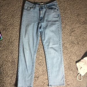 Levi’s 724 high raise straight crop jeans size 29
